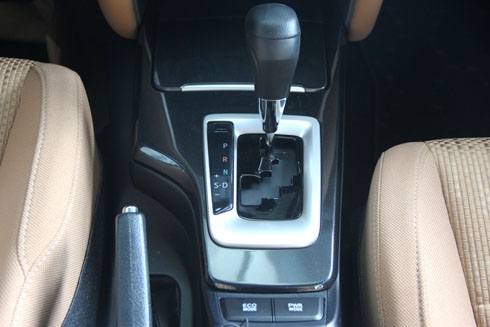 toyota fortuner 2017 ban trung dong xuat hien o viet nam