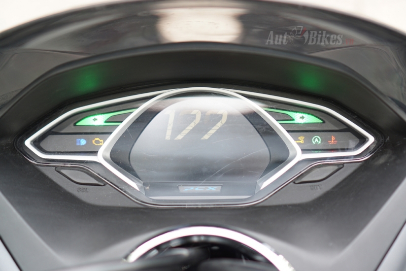 Đánh giá nhanh Honda PCX 150 2018 giá 70,5 triệu đồng danh gia nhanh honda pcx 150 2018 gia 705 trieu dong