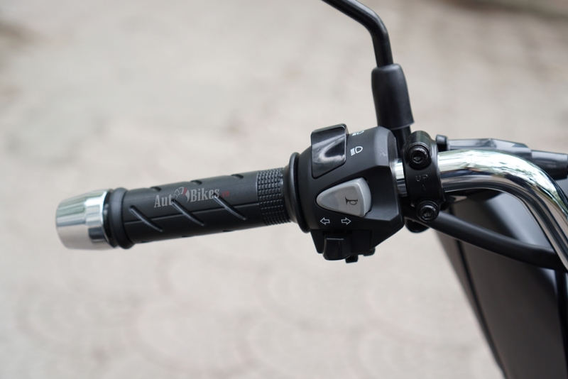 So sánh Honda PCX 2018 và PCX 2017 so sanh honda pcx 2018 va pcx 2017