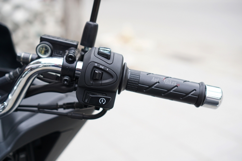 So sánh Honda PCX 2018 và PCX 2017 so sanh honda pcx 2018 va pcx 2017