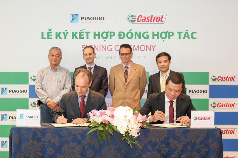 castrol doc quyen cung cap dau nhot cho piaggio tren toan cau