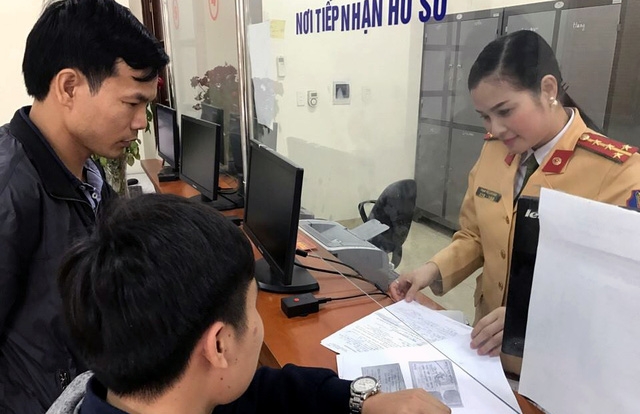 de xuat tang thue phi xao dong phan khuc ban tai