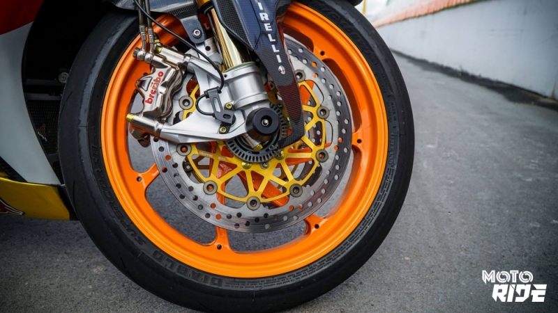 honda cbr1000rr do khung theo phong cach 93 motogp