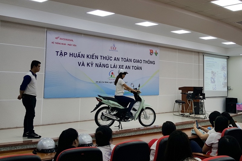 3 dai ly honda duoc tuyen duong ve lai xe an toan