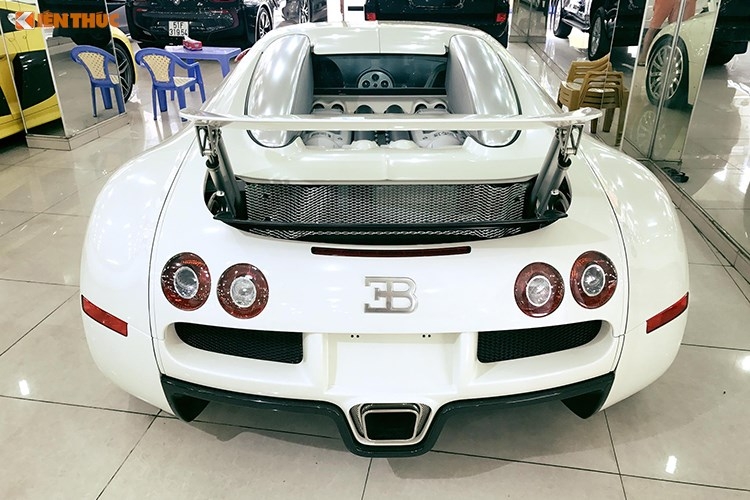 bugatti 50 ty cung hang loat sieu xe tai showroom sai gon