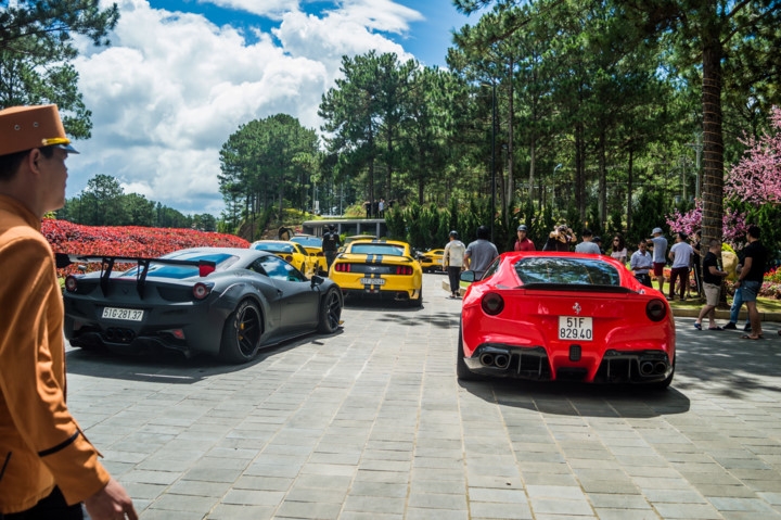 can canh doan sieu xe di chuyen tu da nang vao sai gon