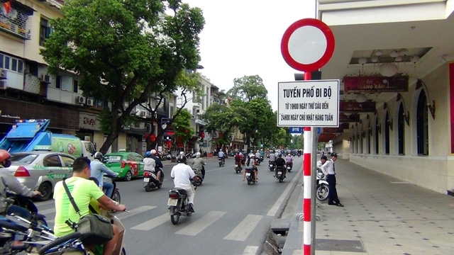 ha noi bat dau cam o to quanh khu vuc ho guom