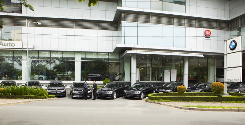 8 su kien o to noi bat nam 2016 tai viet nam