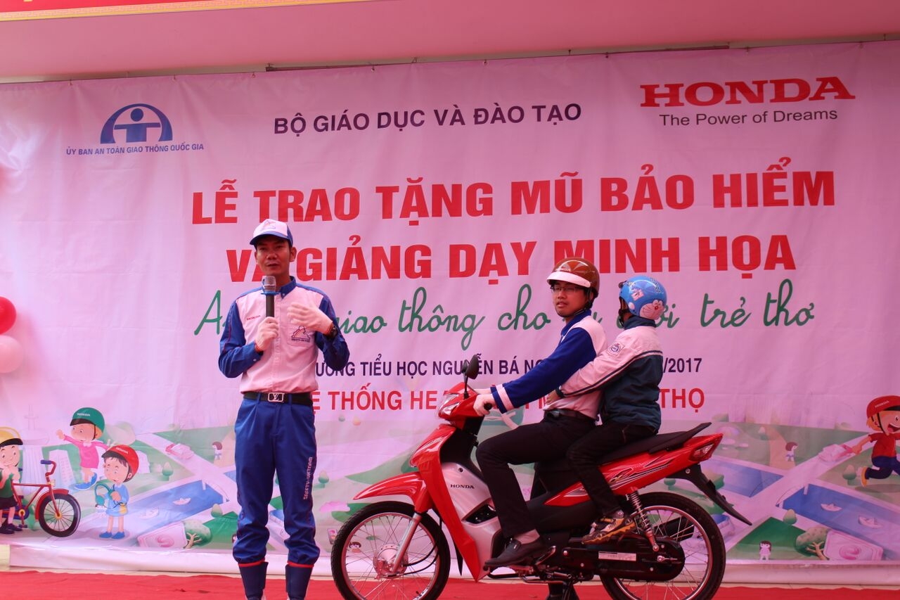 honda khoi dong chuong trinh giao duc an toan cho hoc sinh