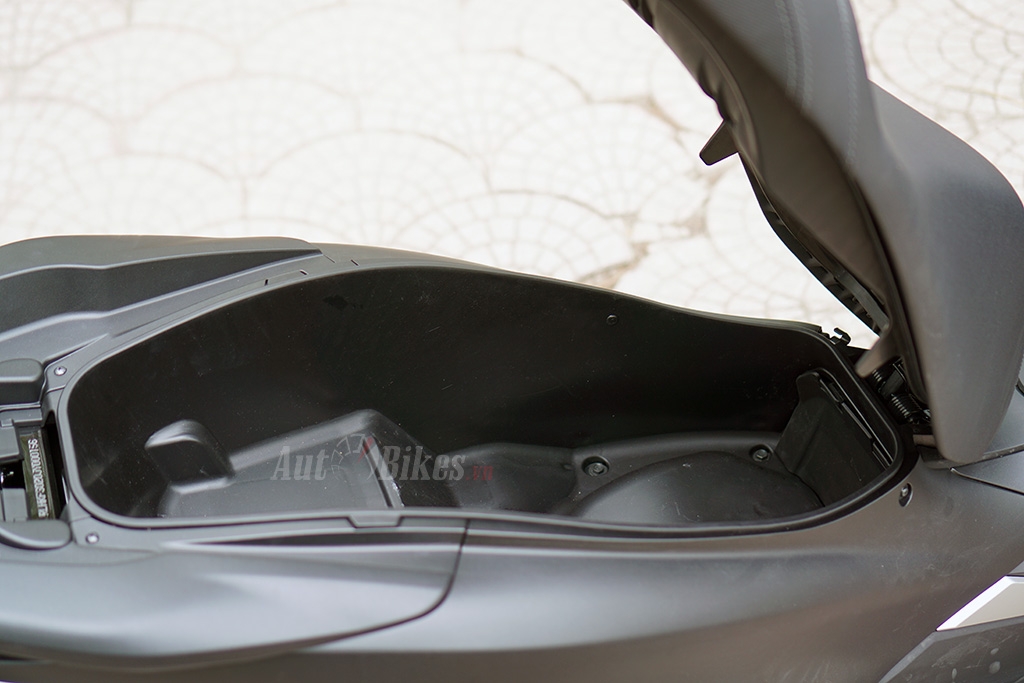 Đánh giá nhanh Honda PCX 150 2018 giá 70,5 triệu đồng danh gia nhanh honda pcx 150 2018 gia 705 trieu dong