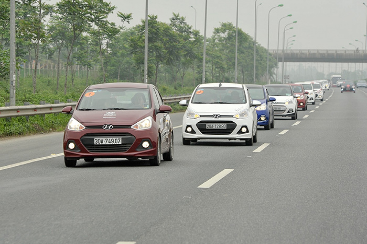 hyundai grand i10 lai do xo ve viet nam