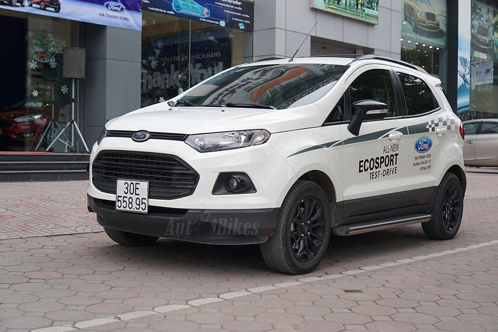 mot nua nguoi viet mua xe ford chon ranger