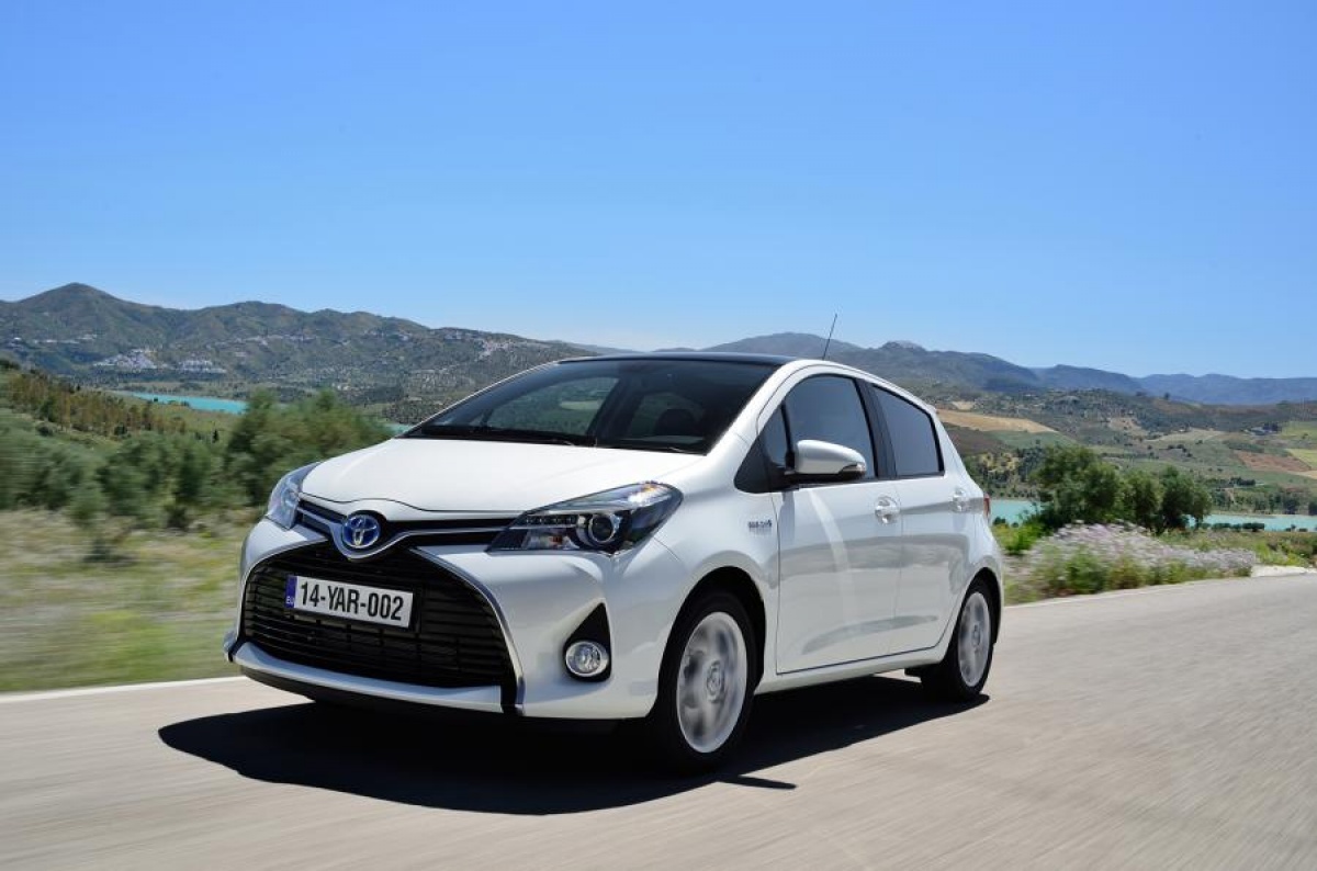 2016 Toyota Yaris  Specifications  Car Specs  Auto123