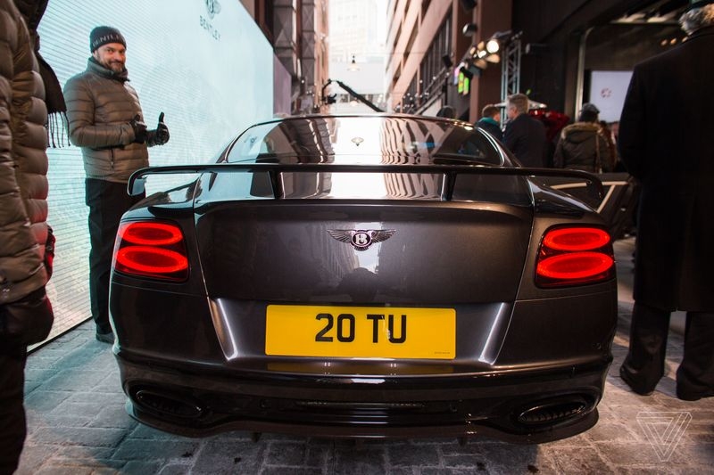 bentley continental supersports 2017 trinh lang tai anh