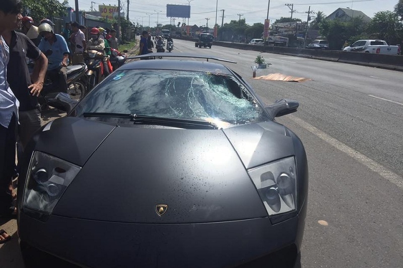 sieu xe lamborghini gap tai nan nghiem trong tai dong nai