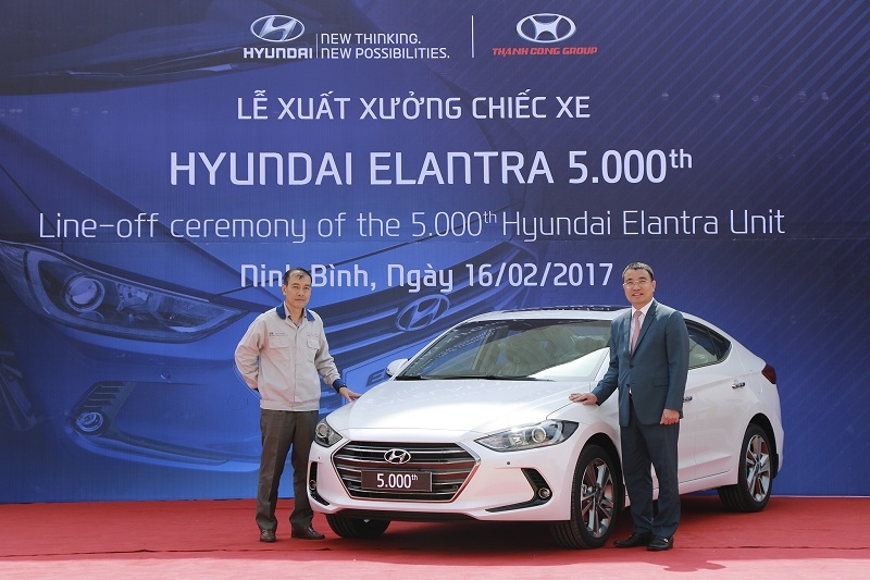 xuat xuong hyundai elantra thu 5000 tai viet nam
