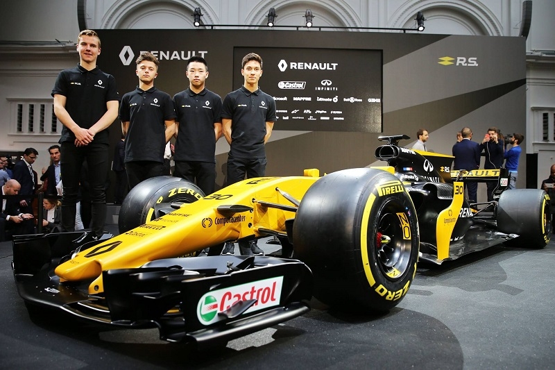 renault ra mat mau xe dua tham du giai f1 2017 tai anh