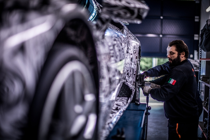 Lamborghini Huracan Perfornamte lập kỷ lục mới trên đường đua lamborghini huracan perfornamte lap ky luc moi tren duong dua