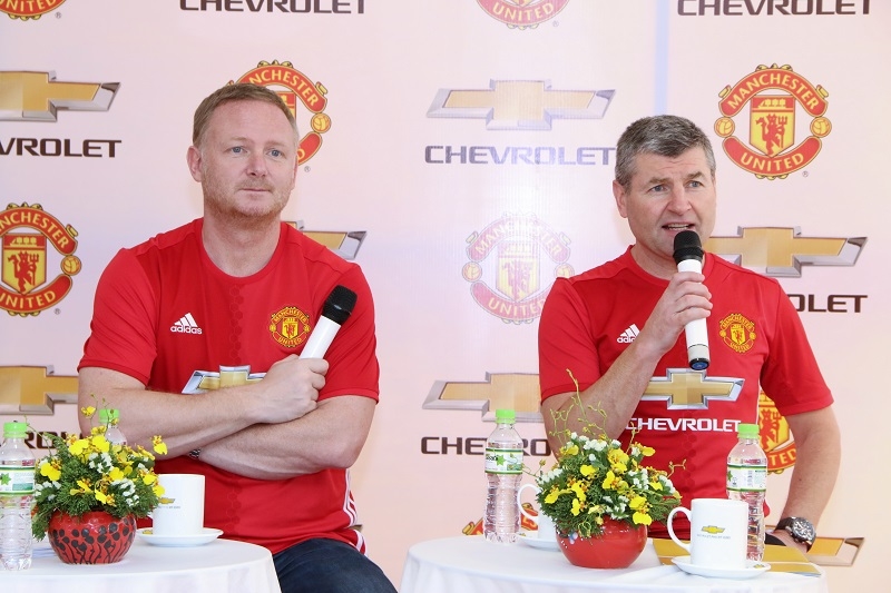 Chevrolet đưa huyền thoại Manchester United về Việt Nam chevrolet dua huyen thoai manchester united ve viet nam