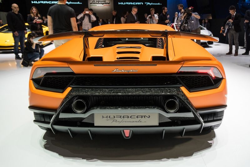 lamborghini huracan performante trinh lang