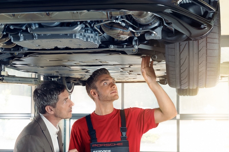porsche giam gia dich vu cham soc xe