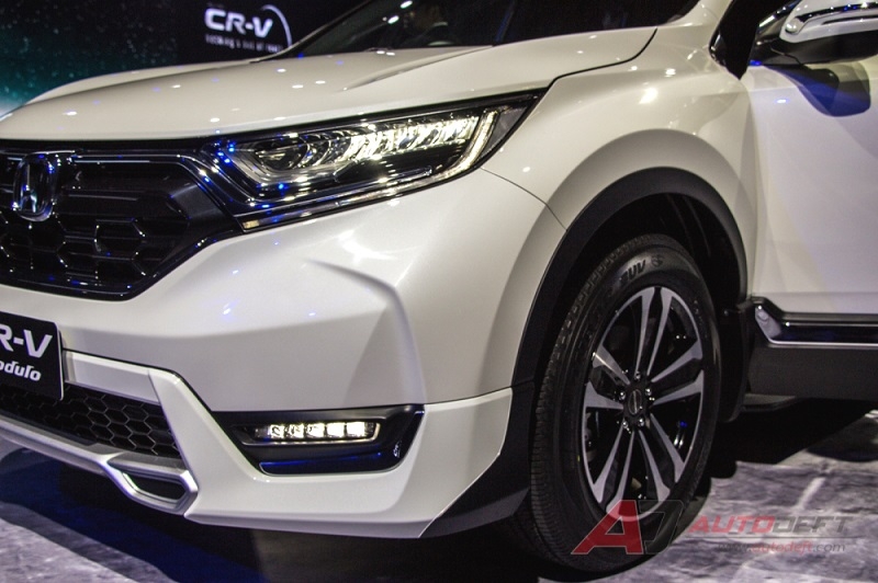 honda cr v 2017 gia tu 919 trieu tai thai lan