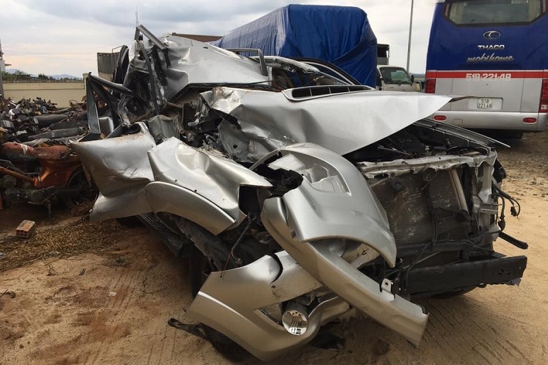 tui khi khong bung khi toyota fortuner gap tai nan