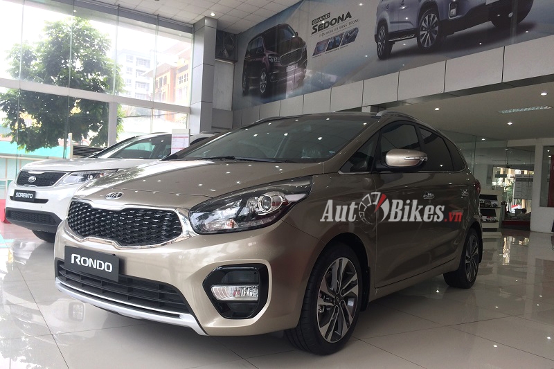 Nửa cuối tháng 4, xe Kia tiếp tục giảm giá nua cuoi thang 4 xe kia tiep tuc giam gia