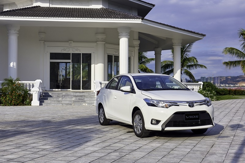 toyota viet nam ban gan 14000 xe trong quy i2017
