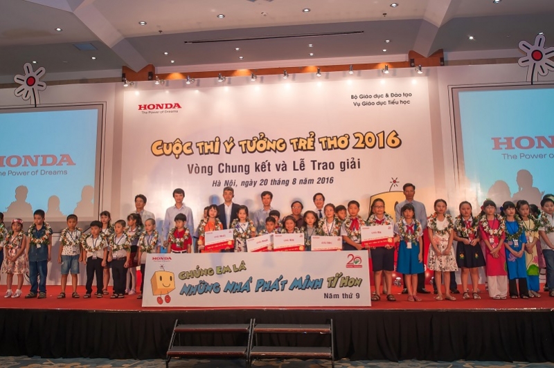 honda viet nam giup tre em sang tao qua tranh ve