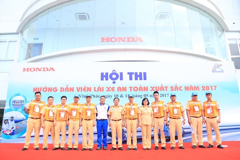 tro tai lai xe an toan nhan honda winner 150