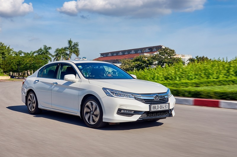 honda viet nam uu dai 50 trieu le phi truoc ba cho cr v