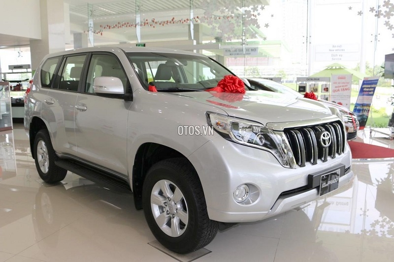 Toyota Prado thất thế trước Ford Explorer? toyota prado that the truoc ford explorer