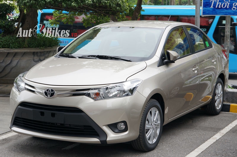 Đại hạ giá, Toyota Vios gây chấn động làng ô tô Việt dai ha gia toyota vios gay chan dong lang o to viet