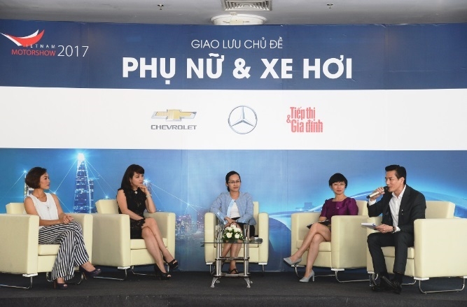 3 tinh nang tren xe hoi duoc phu nu ua chuong