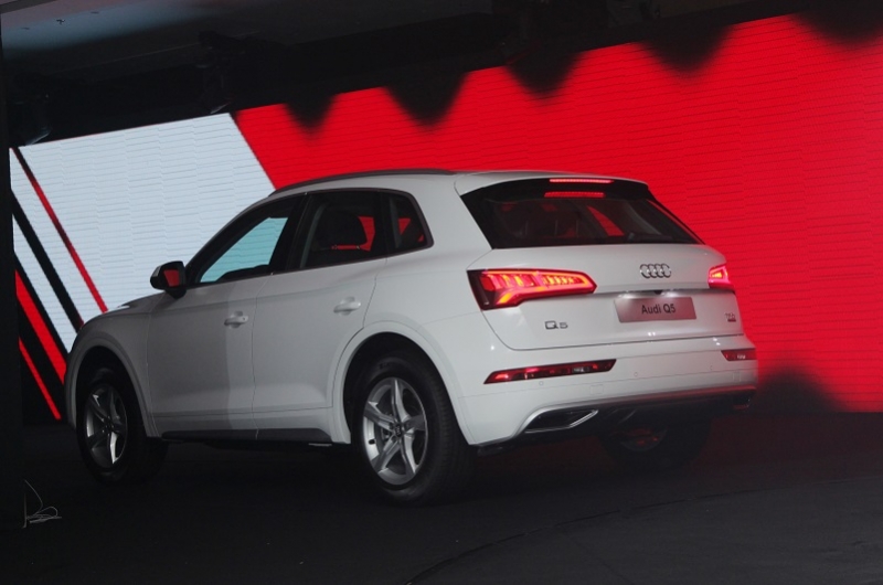 audi q5 2017 gia tu 2 ty dong tai viet nam