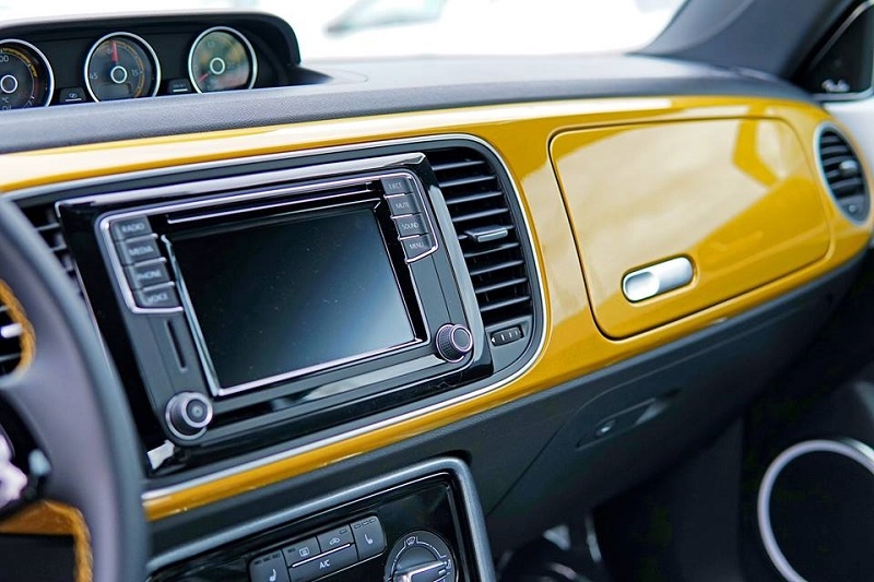 volkswagen beetle dune bat ngo cap ben viet nam