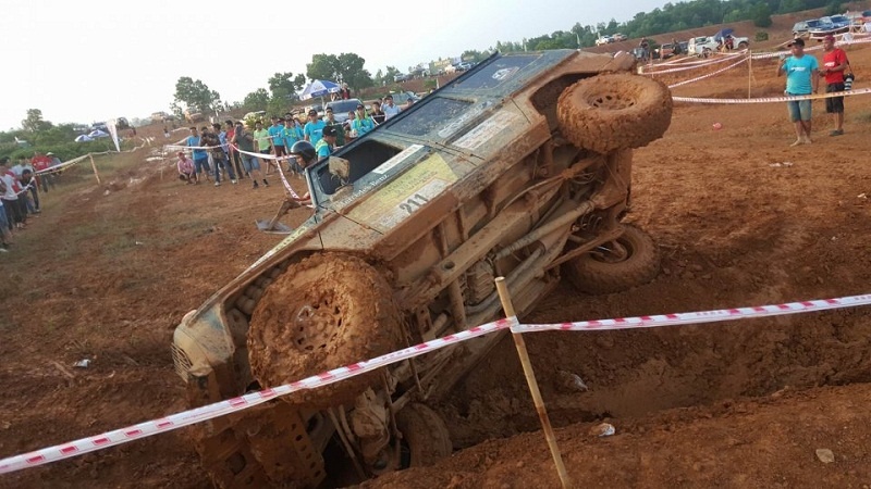 Những pha 'ngã ngựa' tại VOC 2016 nhung pha nga ngua tai voc 2016