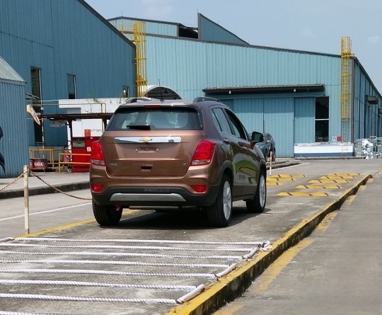 chevrolet trax 2017 ve viet nam