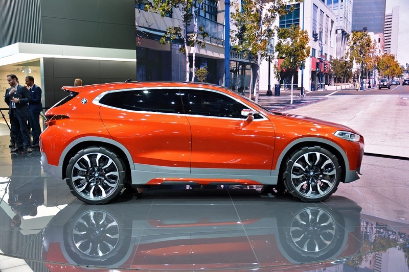 bmw x2 concept doc dao la mat