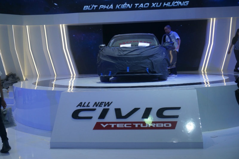 he lo loat xe moi truoc trien lam o to vms 2016