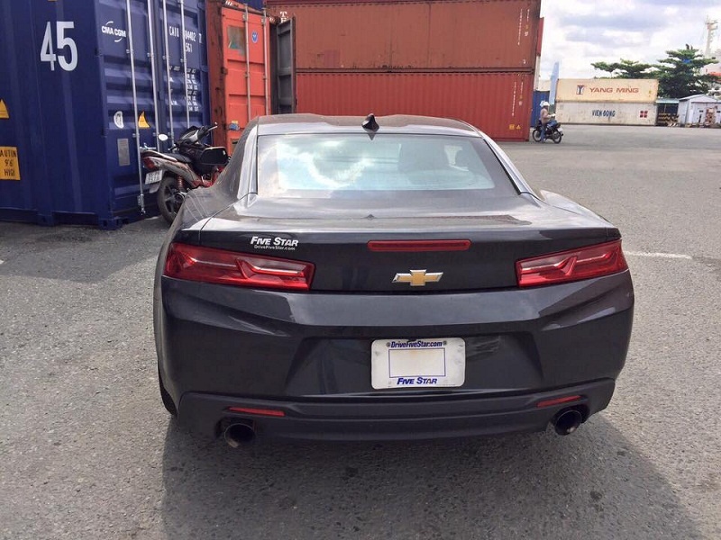 chevrolet camaro lt 2017 dau tien ve viet nam