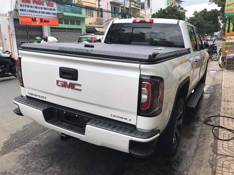 Xe bán tải cỡ lớn GMC Sierra 2016 đầu tiên về Việt Nam xe ban tai co lon gmc sierra 2016 dau tien ve viet nam