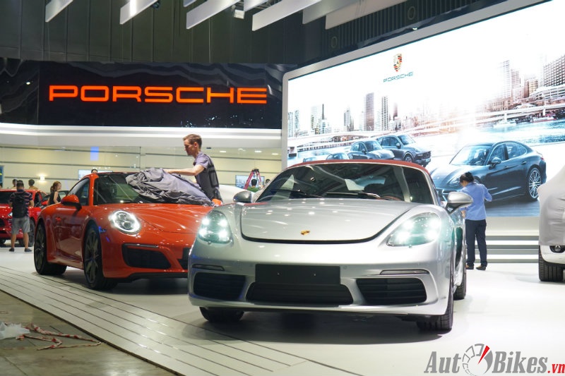 8 o to co tuy chon lac dat hon bia