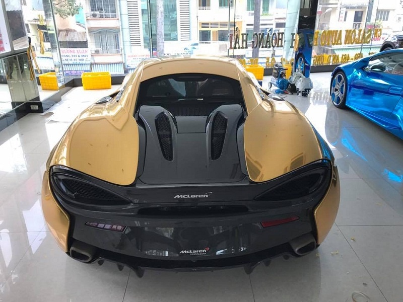 sieu xe mclaren 570s ma vang cuc chat tai tp ho chi minh