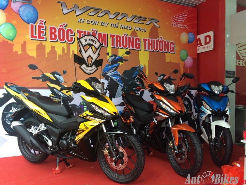 khach mua honda winner 150 tai ha noi duoc tri an