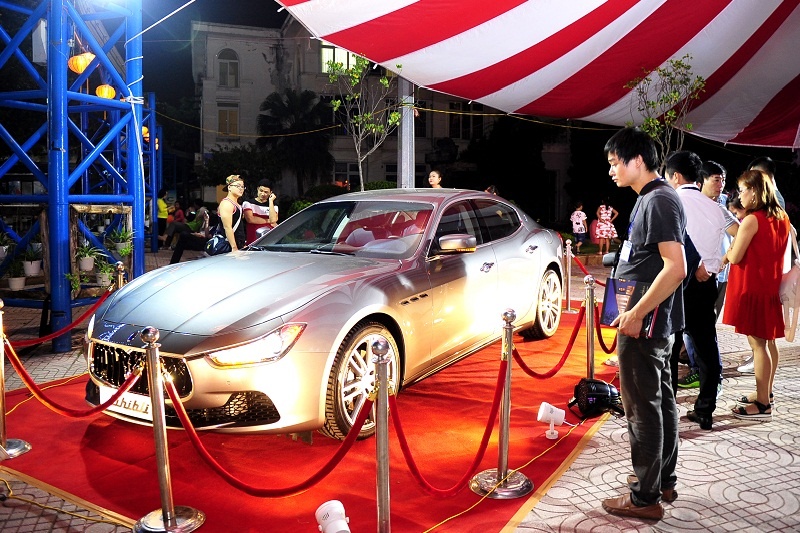 xe sang maserati ghibli tham du su kien tai ha noi
