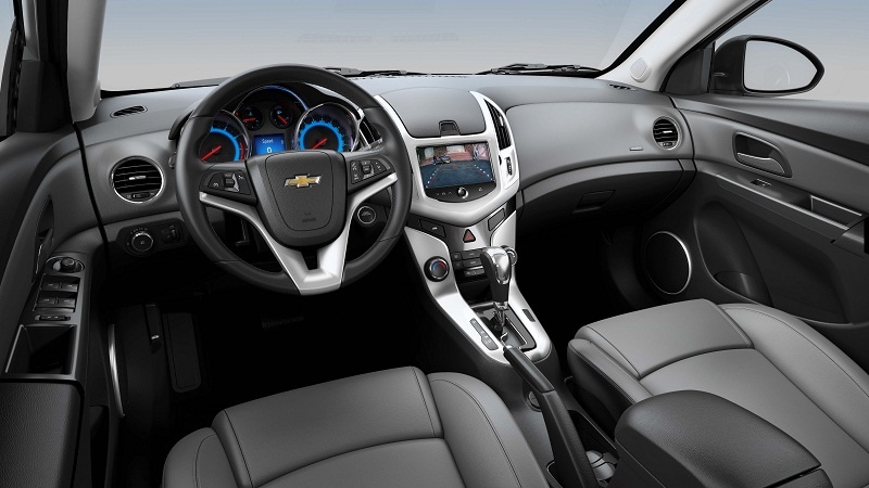 Chevrolet Cruze LTZ cũ đời 2017 Giá 400 triệu đồng có nên mua