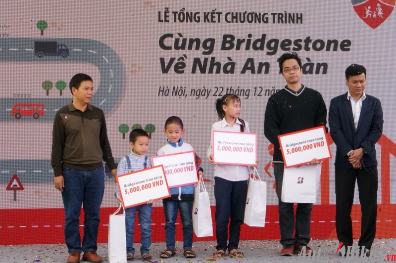 bridgestone tang hon 4 ty cho tai xe viet