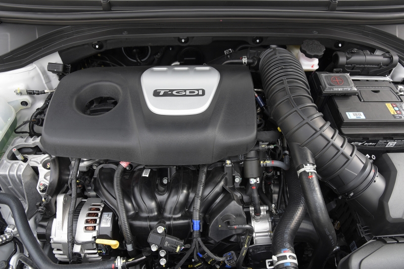 hyundai elantra sport gia 729 trieu dong tai viet nam